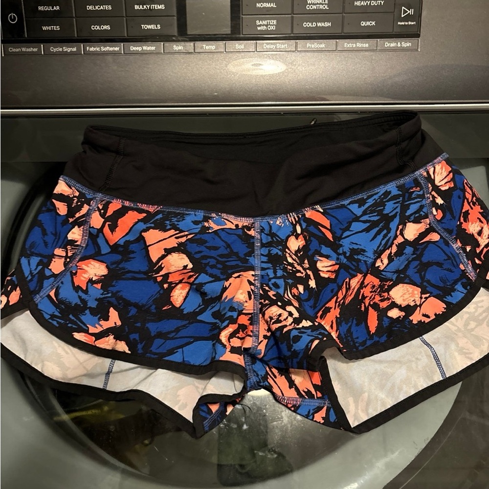 Lululemon Speed Short (H2O) Paint Storm Harbor Blue Multi / Black 4